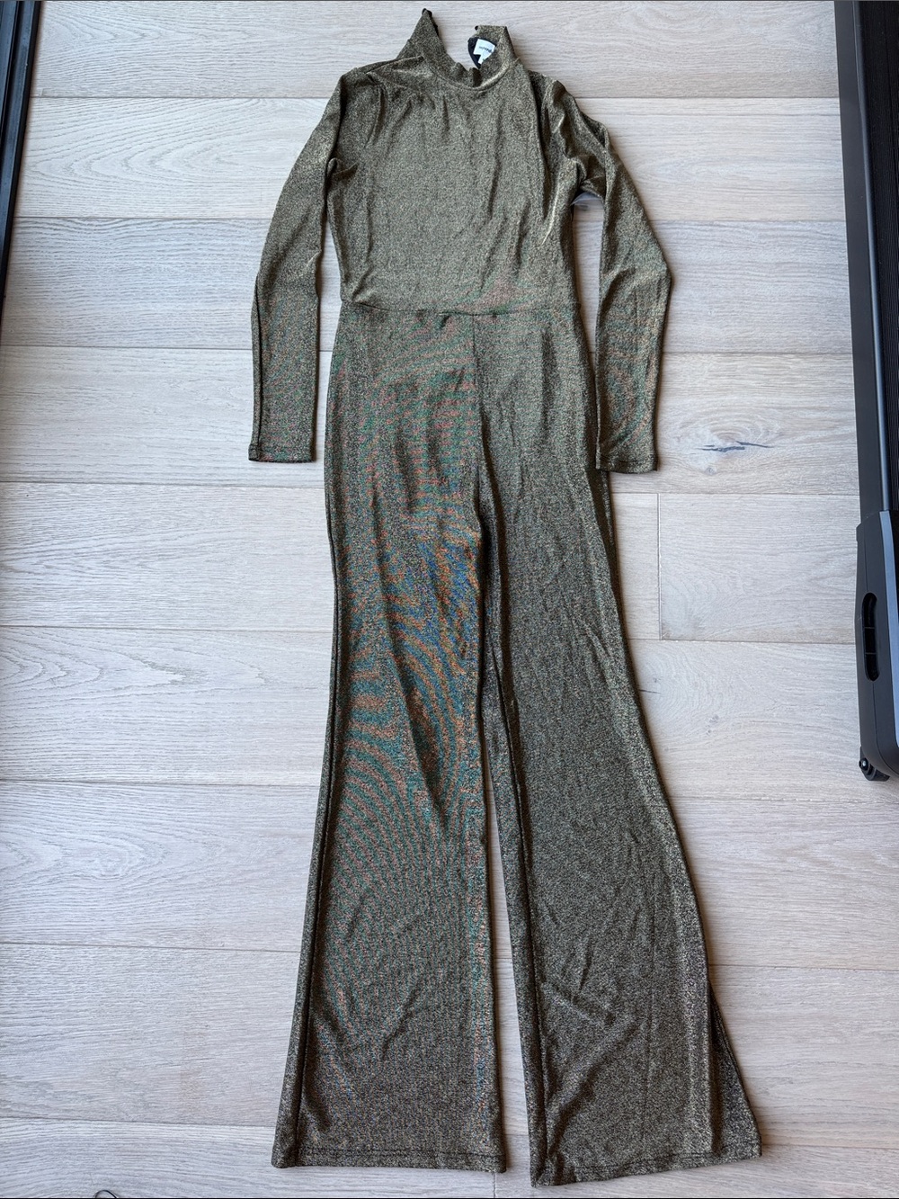 BNWT Superdown Metallic Gold Long-Sleeve High-Neck open back Jumpsuit size M
